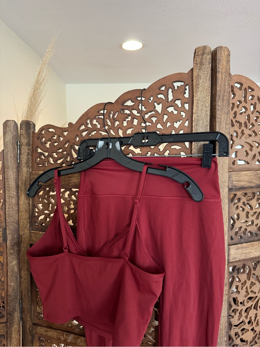 Set Active Maroon Set - Picture 5 of 6